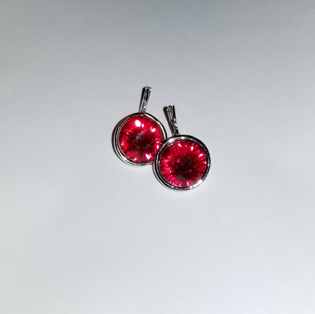 Swarovski Element Crystal Earrings.